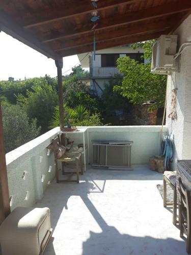 2 Bed Stone Cottage 10m Drive To Beautiful Beaches