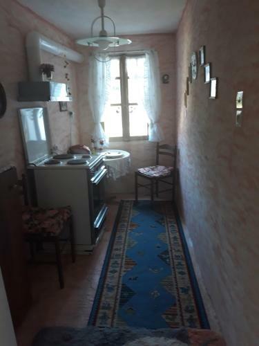 2 Bed Stone Cottage 10m Drive To Beautiful Beaches