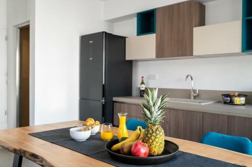 Apartamento Thira Gold Suites
