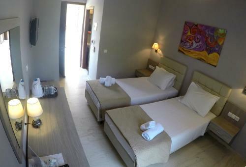 Sunwaves Beach Hotel