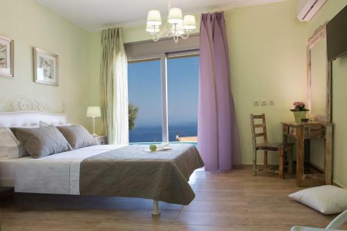 Theathalatta Villa Helios
