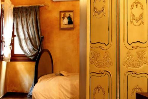 Hostal The House By The River Luxury Villa