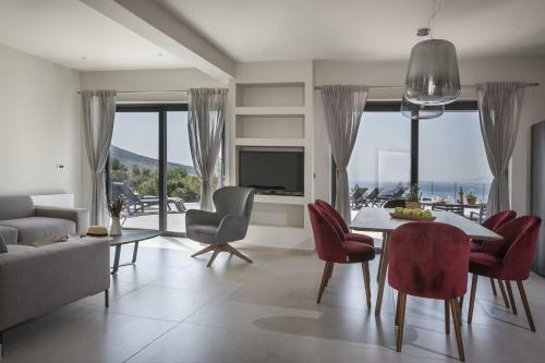 Vlachata Villa Sleeps 6 Pool Wifi