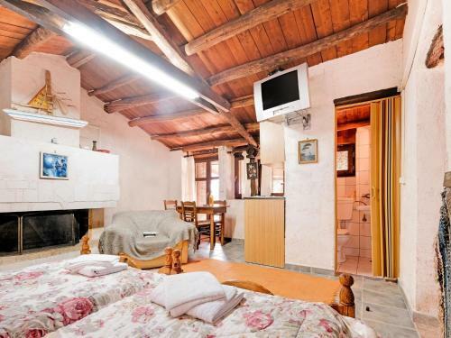 Rustic Holiday Home In Volimes Near Sea Beach