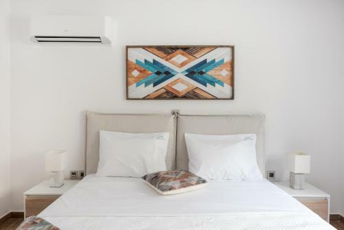 Hostal Costa Vasia Suites And Apartments