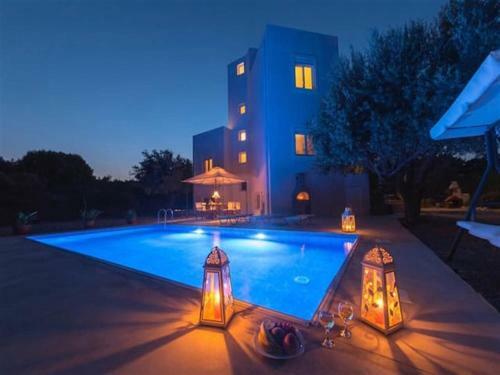Dipasquale Villa Near Anthony Quinn