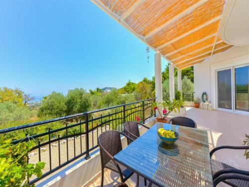 Dipasquale Villa Near Anthony Quinn