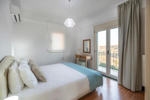 Ksirokampos Villa Sleeps 10 With Pool And Air Con