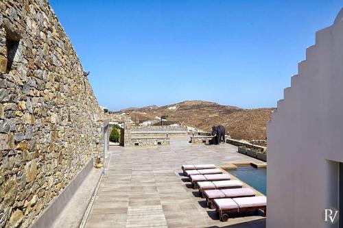 Agrari Villa Sleeps 24 With Pool Air Con And Wifi