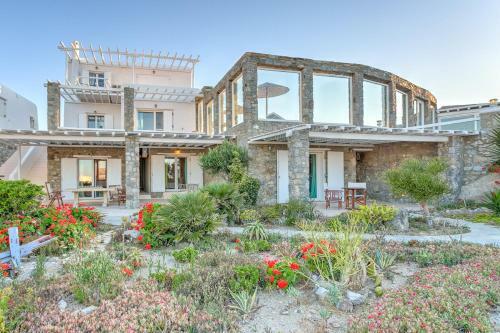 Kanalia Villa Sleeps 10 With Pool And Air Con