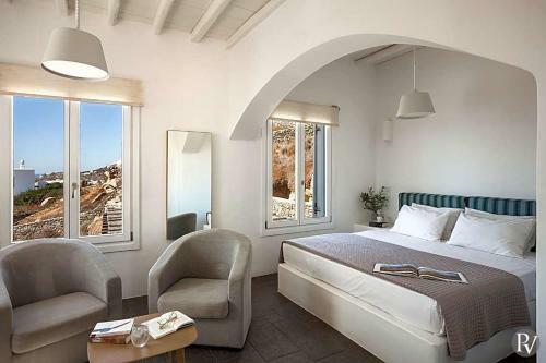 Costa Ilios Villa Sleeps 16 With Pool And Air Con