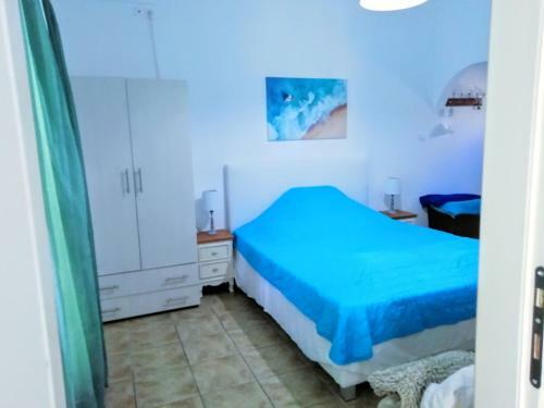 Breezy Holiday Home In Paros At Beach