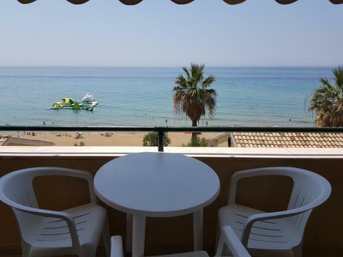 Apartamento Glyfada Maisonette 60