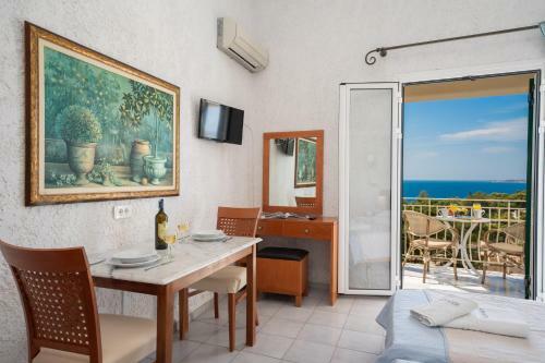 Apartamento Kekatos Studios