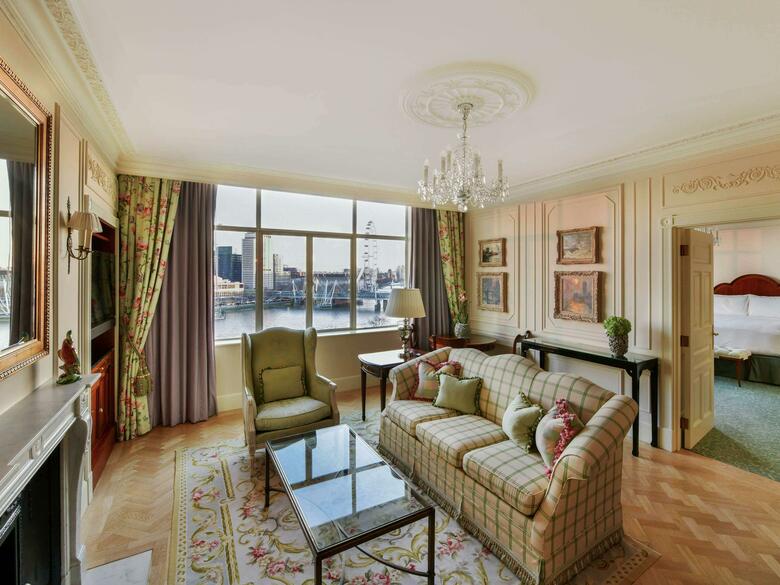 Hotel The Savoy