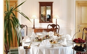 Hotel The Savoy