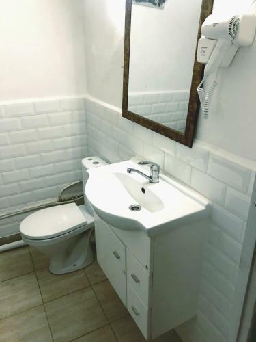 Hostel Latberry