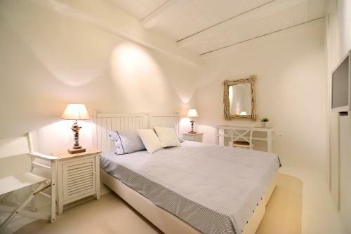 Elia Villa Sleeps 5 With Pool And Air Con