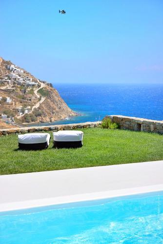 Elia Villa Sleeps 5 With Pool And Air Con