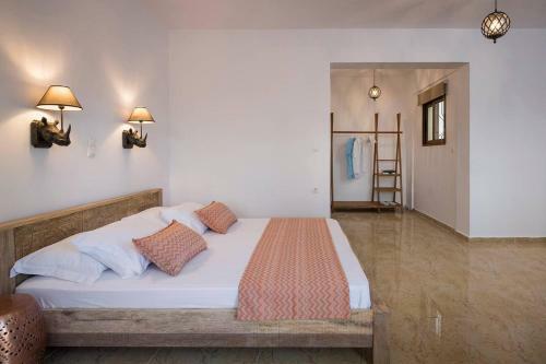 Tersanas Luxury Three-bedroom Villas