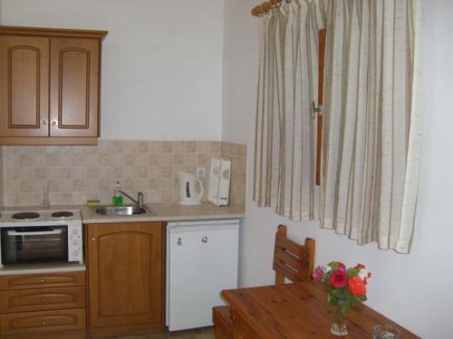 Anatoli Apartments