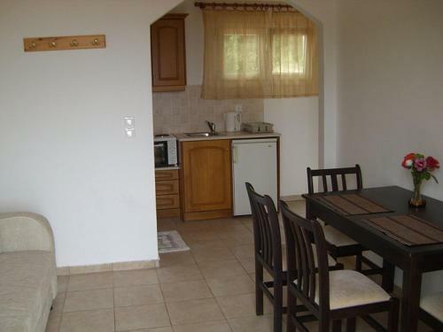 Anatoli Apartments