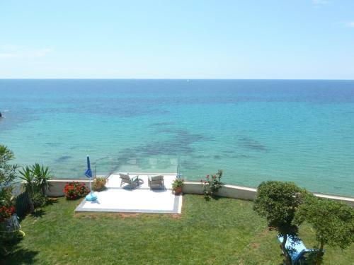 Seahorse Bay Beach Villa