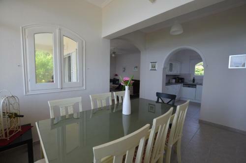 Seahorse Bay Beach Villa