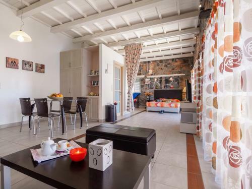 Meliti Sunset View & Private Pool Villa With Jacuzzi 4 Couples