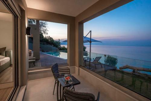 Boukaris Villa Sleeps 8 Pool Air Con Wifi