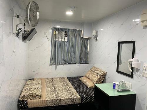 Hostal Vienna Hostel