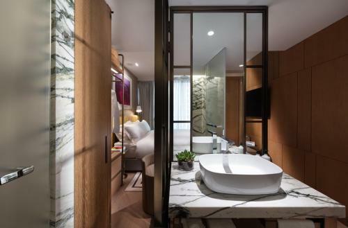 Hotel The Hari Hong Kong