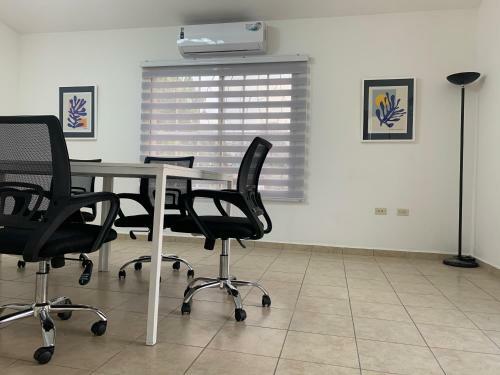 Bed & Breakfast Casa 3741 Es Lujo, Confort Y Arte