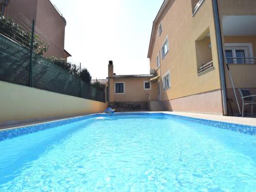 Spacious Apartment In Pula With Swimming Pool