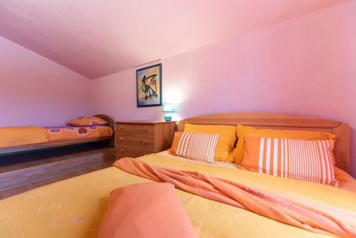 Hostal Apartments Karen