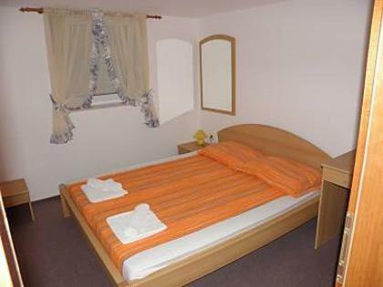 Apartments Monika - 10m From Sea