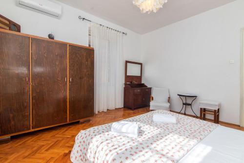 Apartment Miljenko