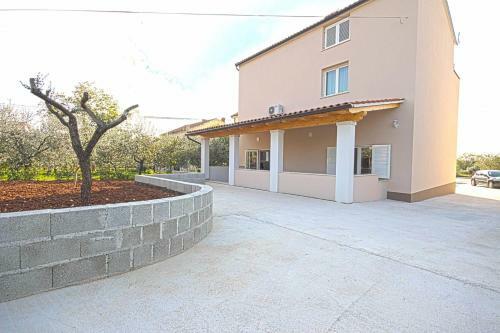 Hostal *amazing Modern Apartment With 2 Bedrooms*