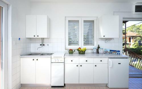 Apartment Katarina Vrboska