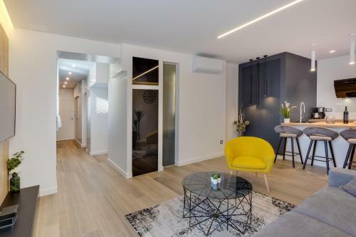 Marcius Luxury Apartment With Jacuzzi & Sauna