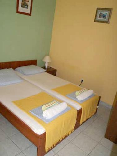 Apartment With 2 Bedrooms In Zadar