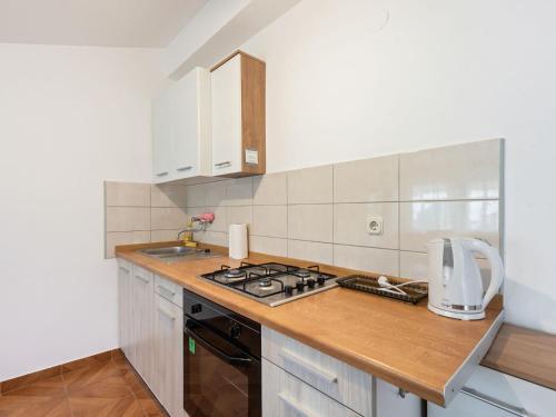 Scenic Apartment In Zadar With Terrace