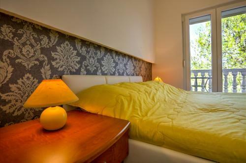 Hostal Apartments Siparis With Pool