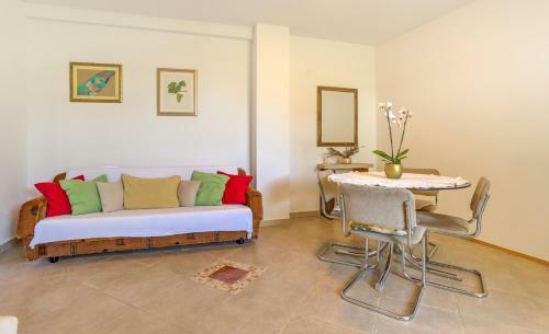 Hostal Apartments Siparis With Pool