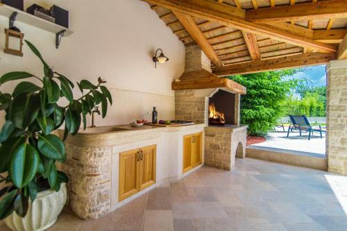 Villa Benina - Best Vacation Choice!