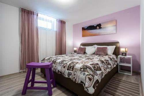 Apartment Roko With Private Swimming Pool