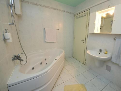 Holiday Home Na? Dom