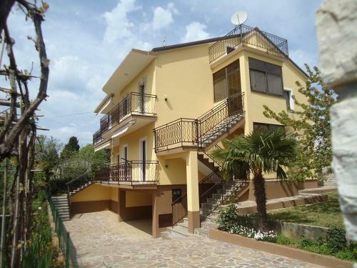 Hostal Mariella