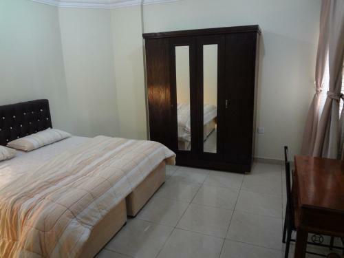 Flora Park Hotel Apartment