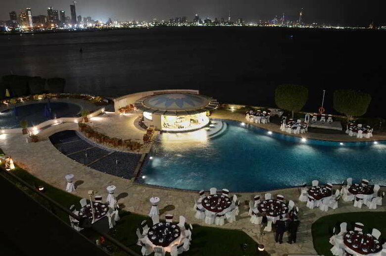 Marina Hotel